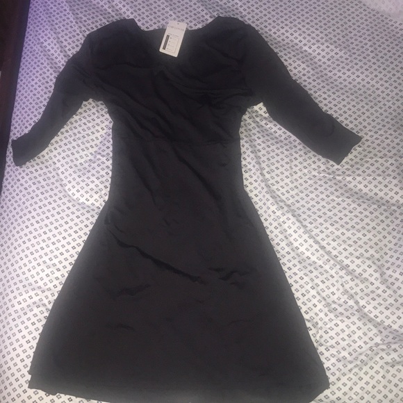 Beautiful elegant black dress. - Picture 3 of 3